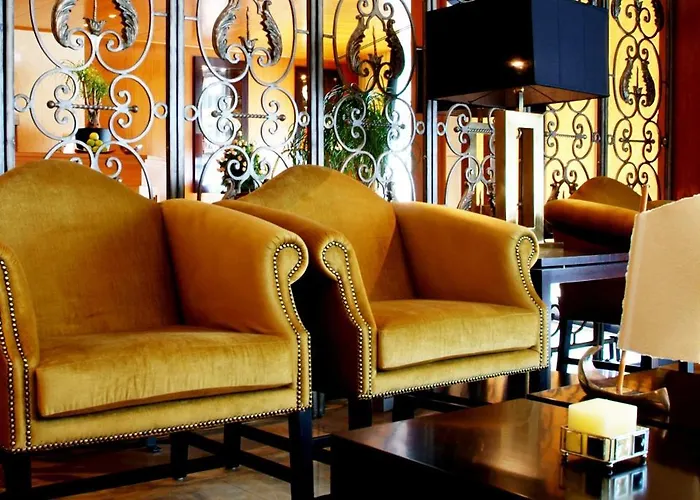 Отель Moliceiro Авейру